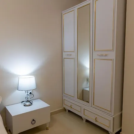 Apartment Tezel 3 *